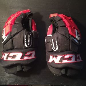 CCM Tacks 6052 (Size 15")